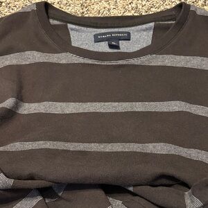 Banana Republic Men's Dark Brown and Gray Striped Crewneck Sweater